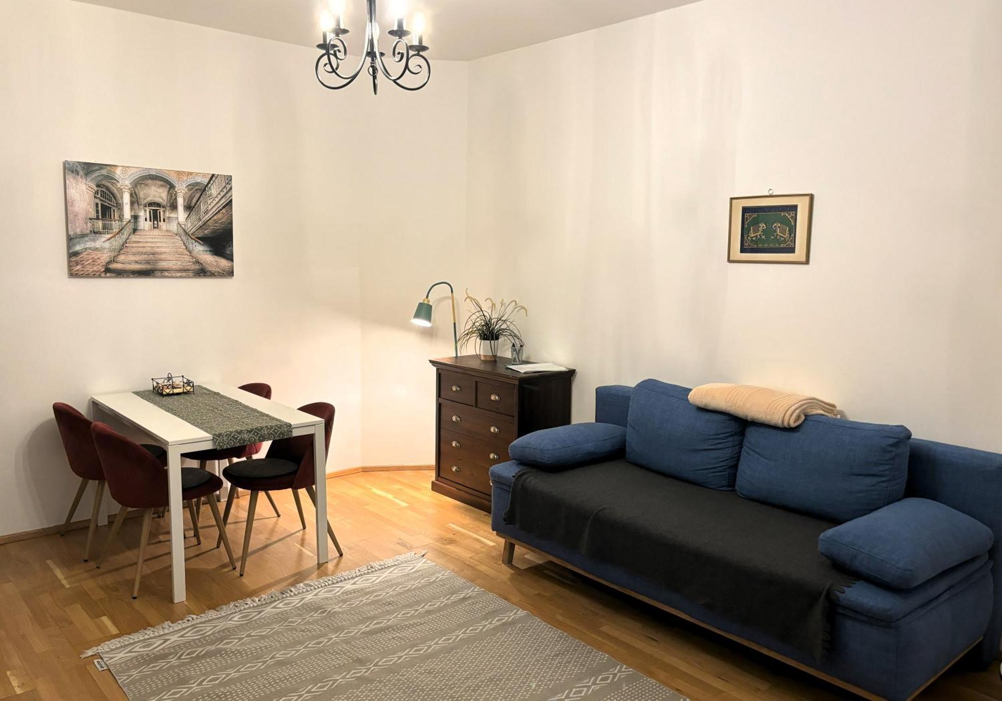 Casa Nostra - Ruhige Stadtwohnung Mit Balkon Βιέννη Εξωτερικό φωτογραφία